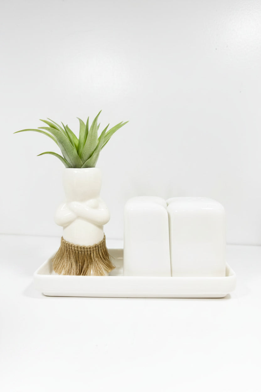 Salt + Pepper Shaker Set - Aloha Nui
